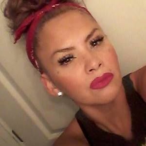 Meet your Posher, Norma